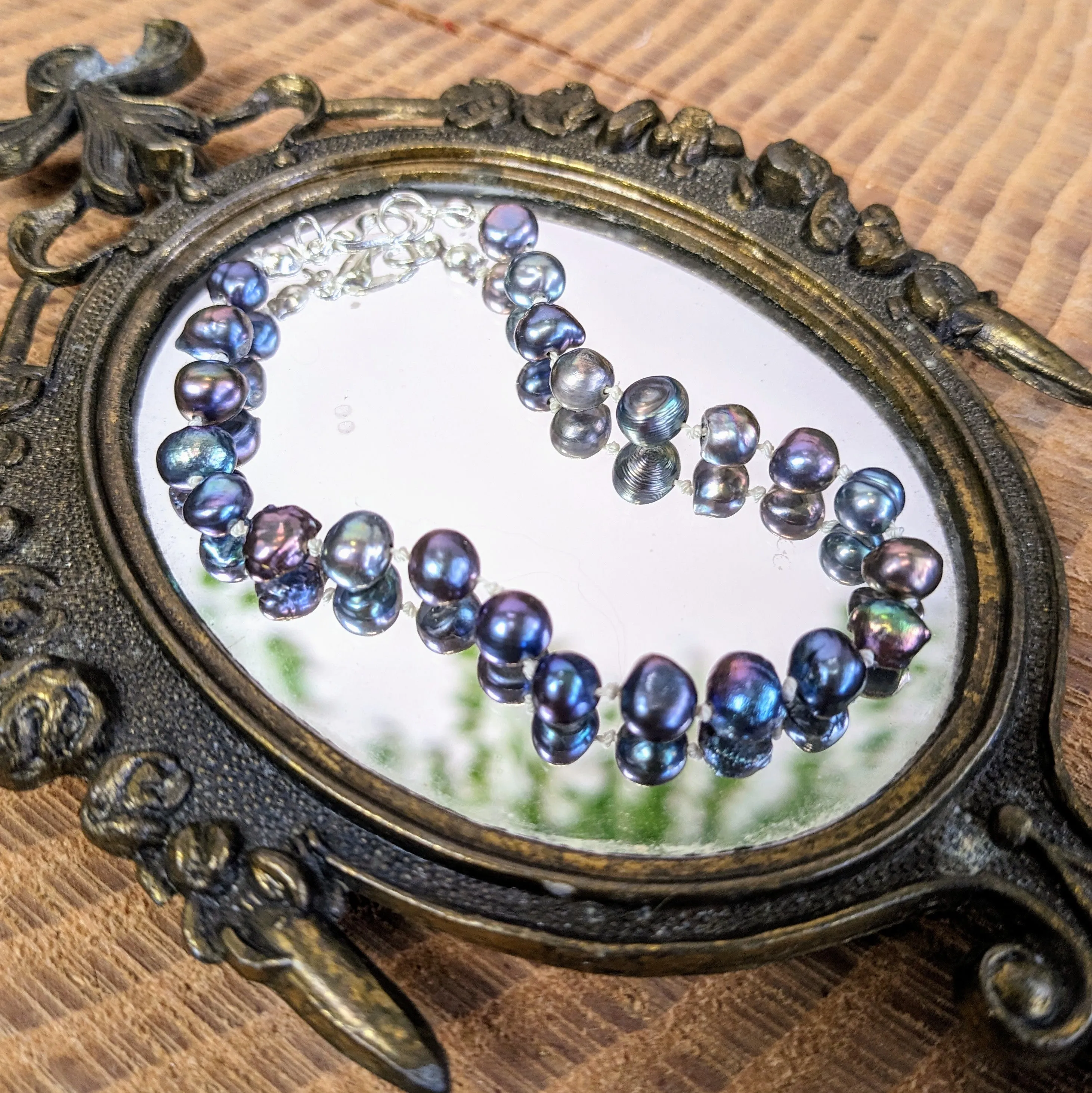 Black Pearl Bracelet