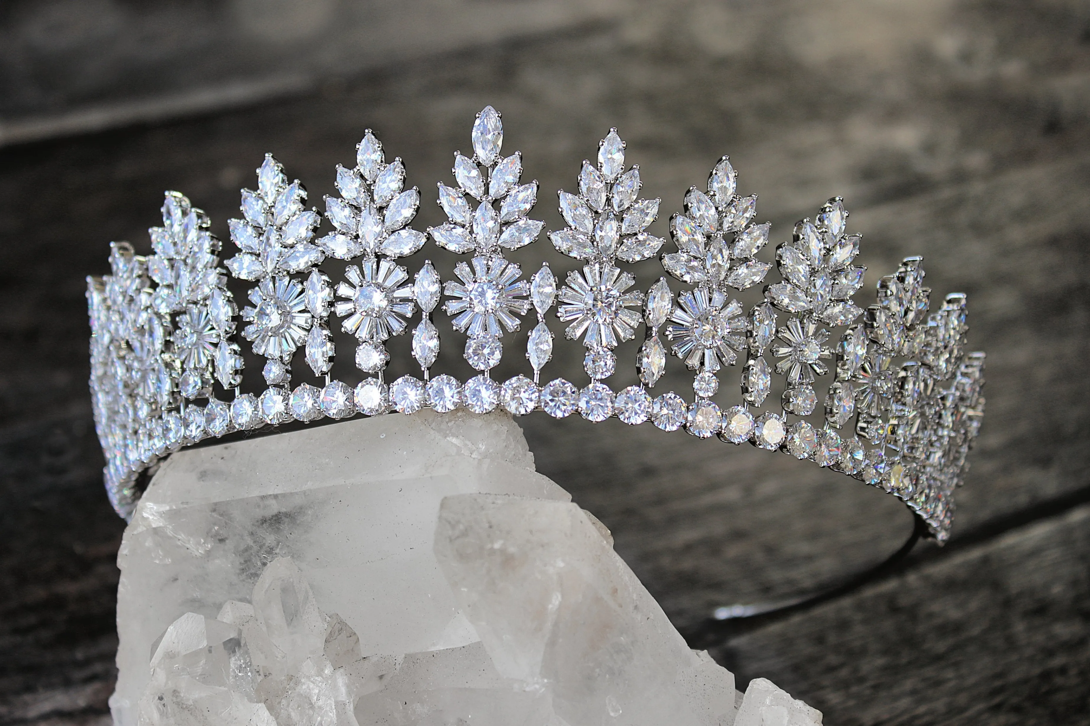 DUCHESS Tiara
