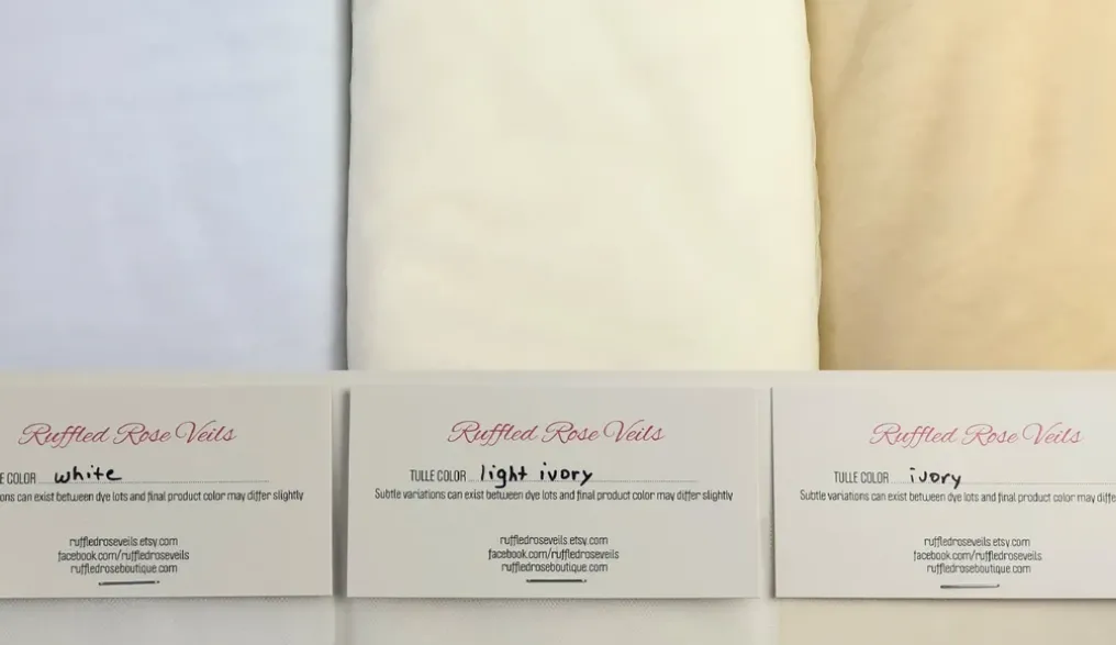 Soft Scattered Beaded Pearl Veil