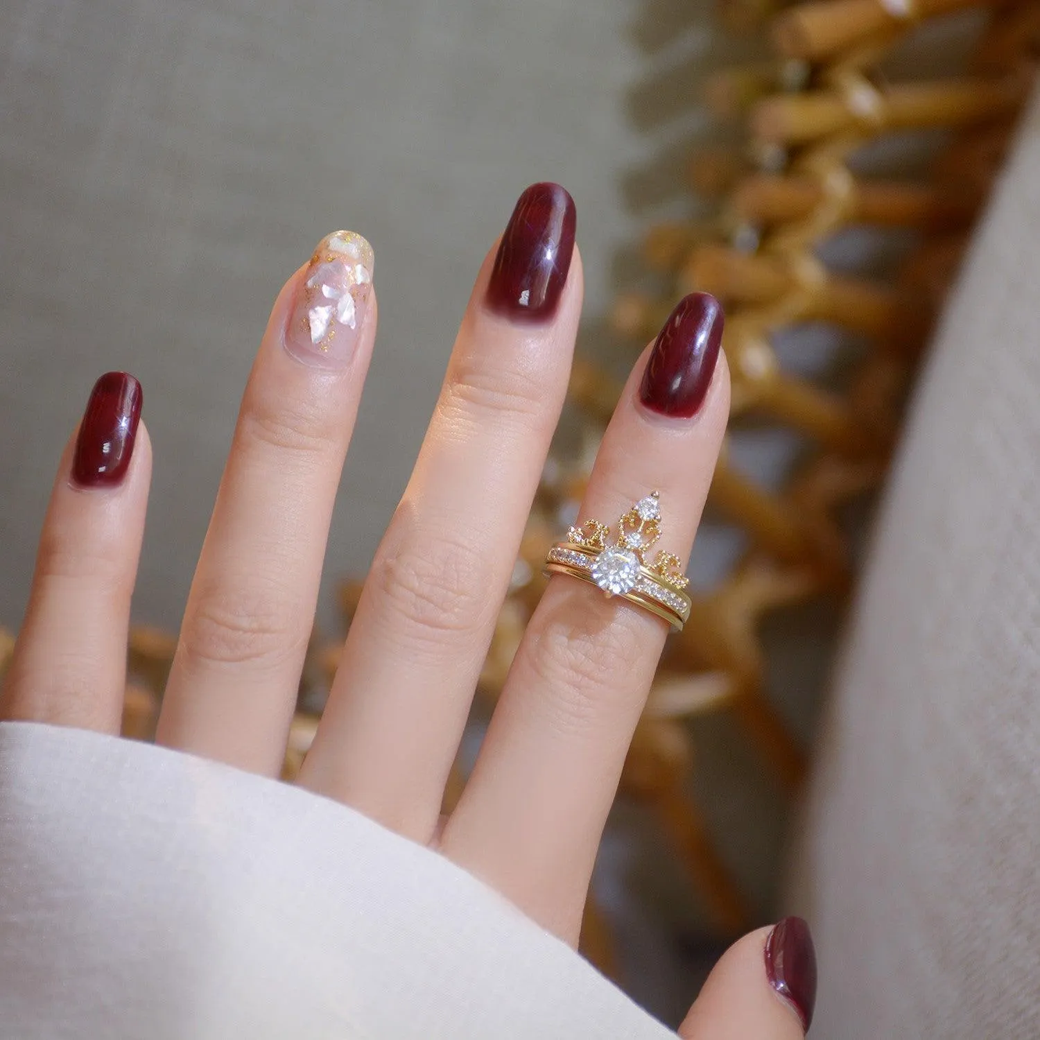 Tiara Ring Set